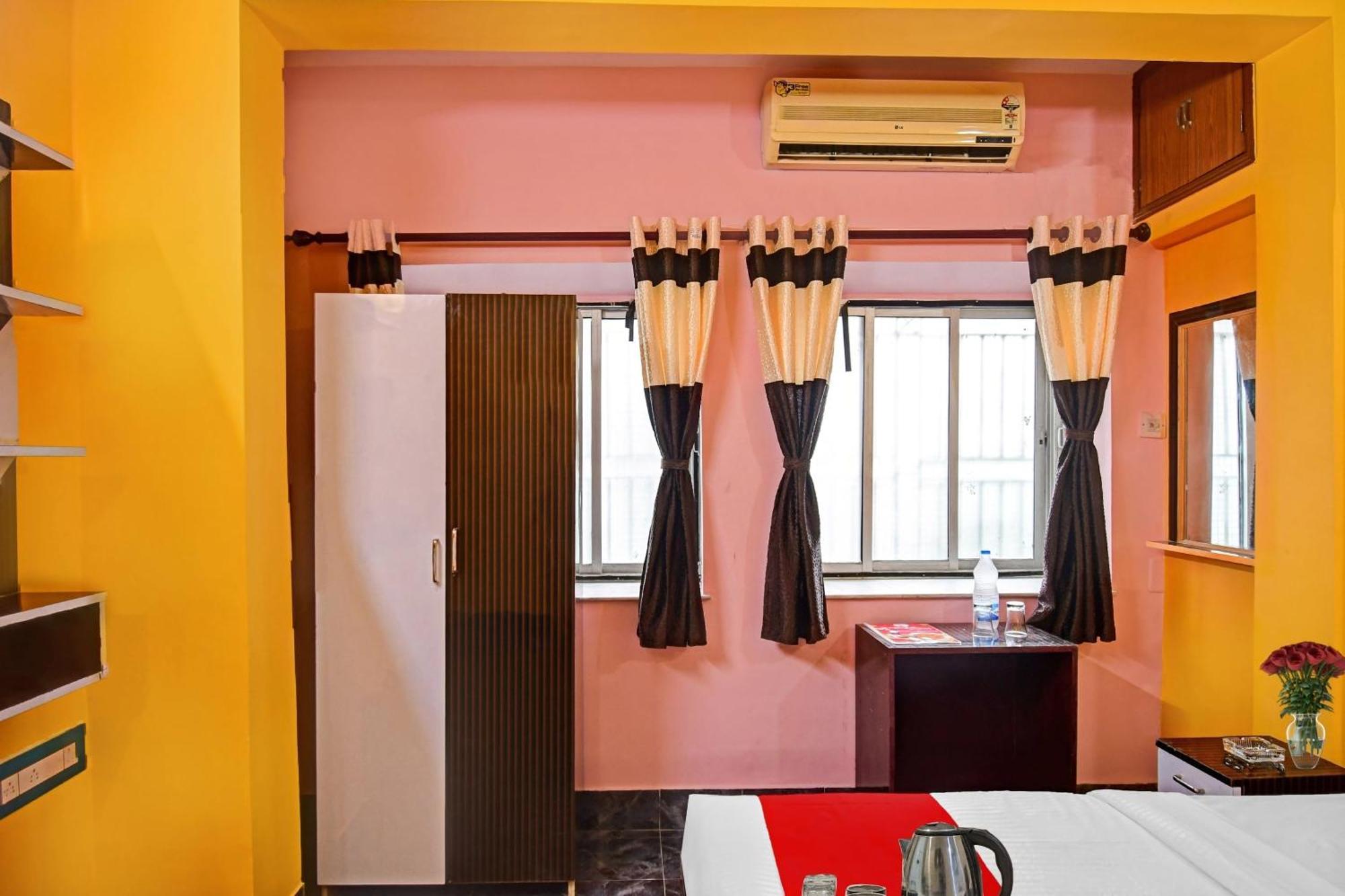 OYO 92262 Ankan Regency Calcutta Buitenkant foto